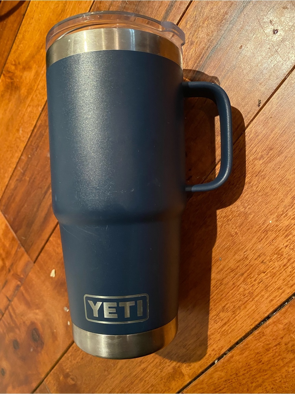 Yeti rambler 20 oz straw mug with handle